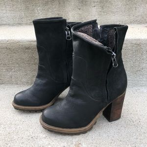 Sherpa lined ALDO chelsea boot